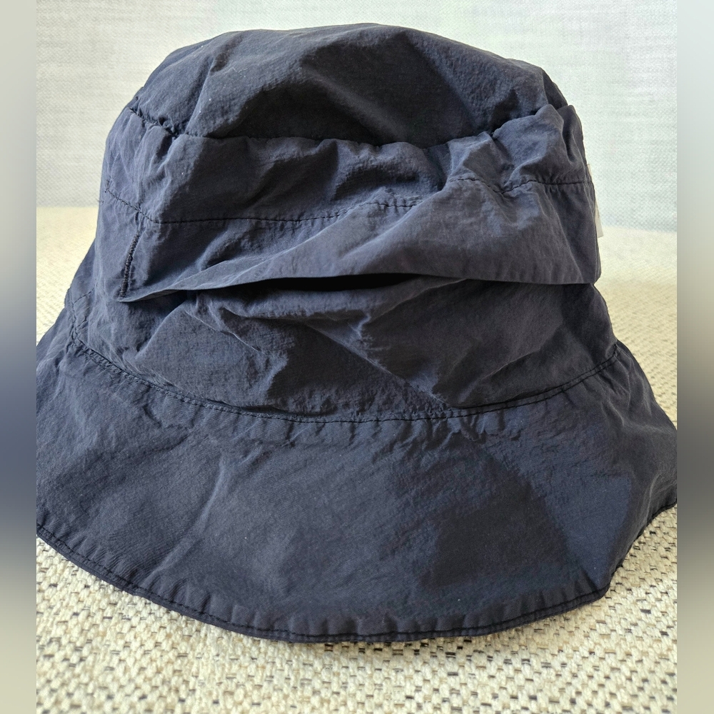 NWT TRANSIT Reversible Water-Repellent Navy Bucket Hat Size:L Made In Italy - Picture 3 of 6